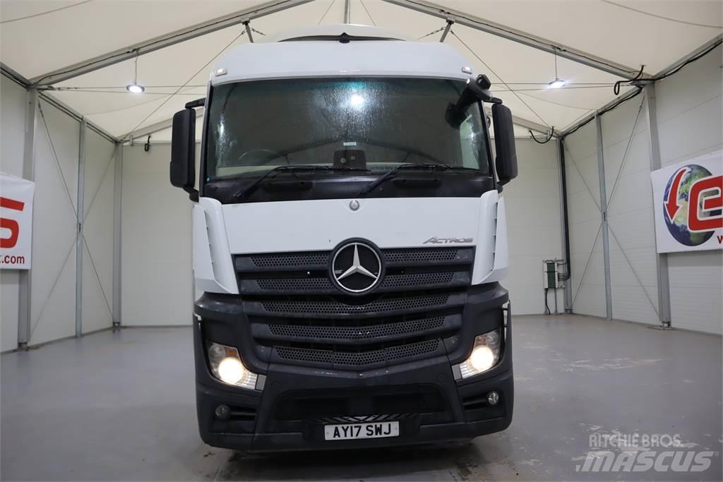 Mercedes-Benz ACTROS 2545 Vetopöytäautot