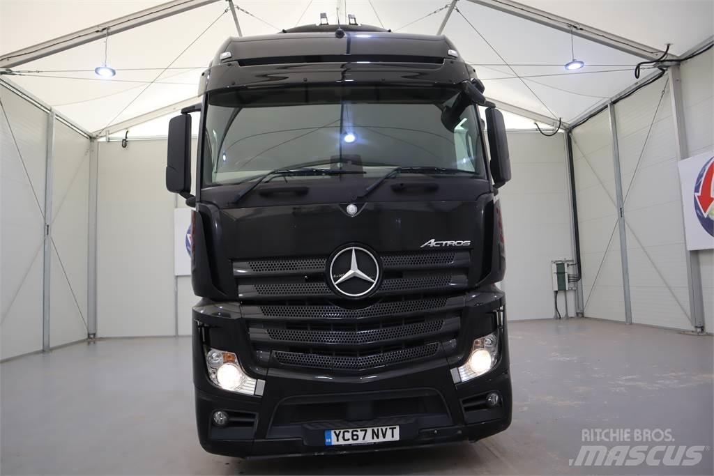 Mercedes-Benz ACTROS 2545 Vetopöytäautot
