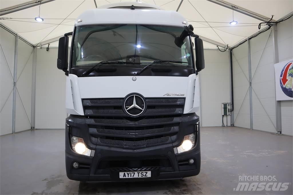 Mercedes-Benz ACTROS 2545 Vetopöytäautot