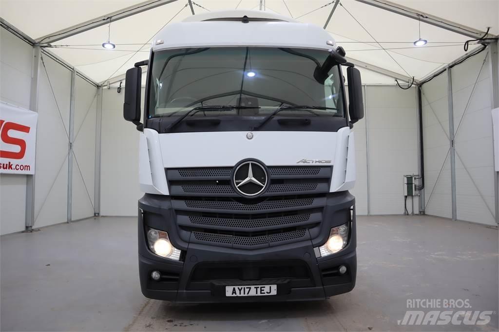 Mercedes-Benz ACTROS 2545 Vetopöytäautot
