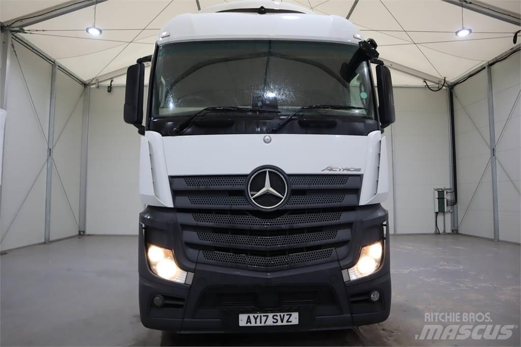 Mercedes-Benz ACTROS 2545 Vetopöytäautot