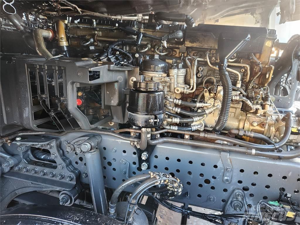 Mercedes-Benz ACTROS 2545 Vetopöytäautot