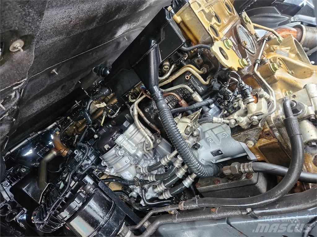 Mercedes-Benz ACTROS 2545 Vetopöytäautot