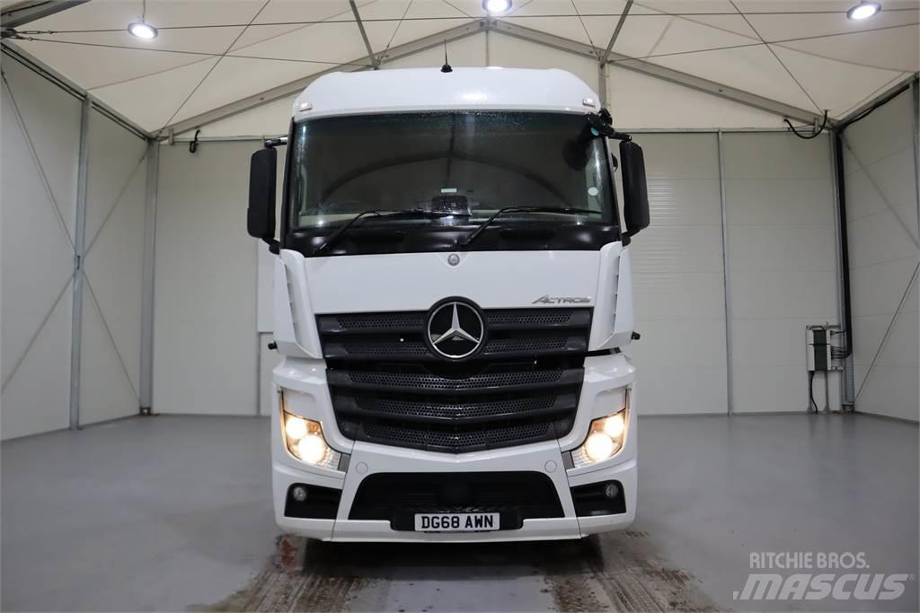 Mercedes-Benz ACTROS 2545 Vetopöytäautot