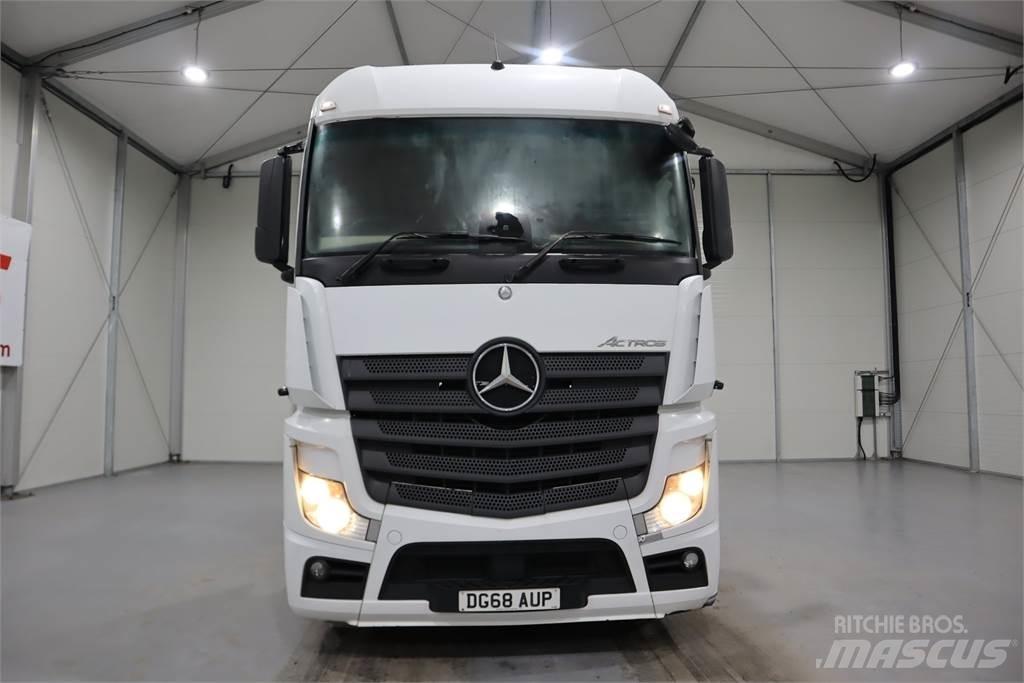 Mercedes-Benz ACTROS 2545 Vetopöytäautot