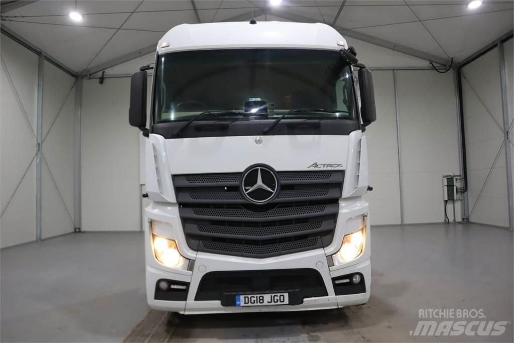 Mercedes-Benz ACTROS 2545 Vetopöytäautot