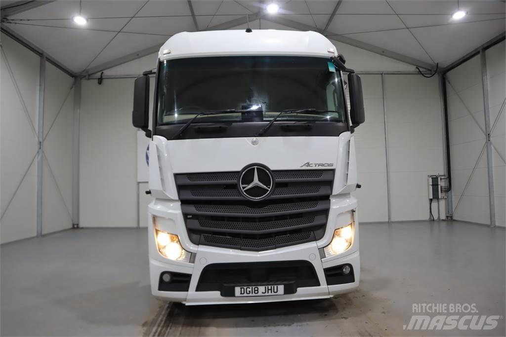 Mercedes-Benz ACTROS 2545 Vetopöytäautot
