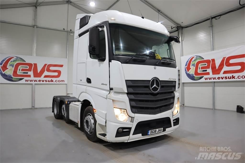 Mercedes-Benz ACTROS 2545 Vetopöytäautot