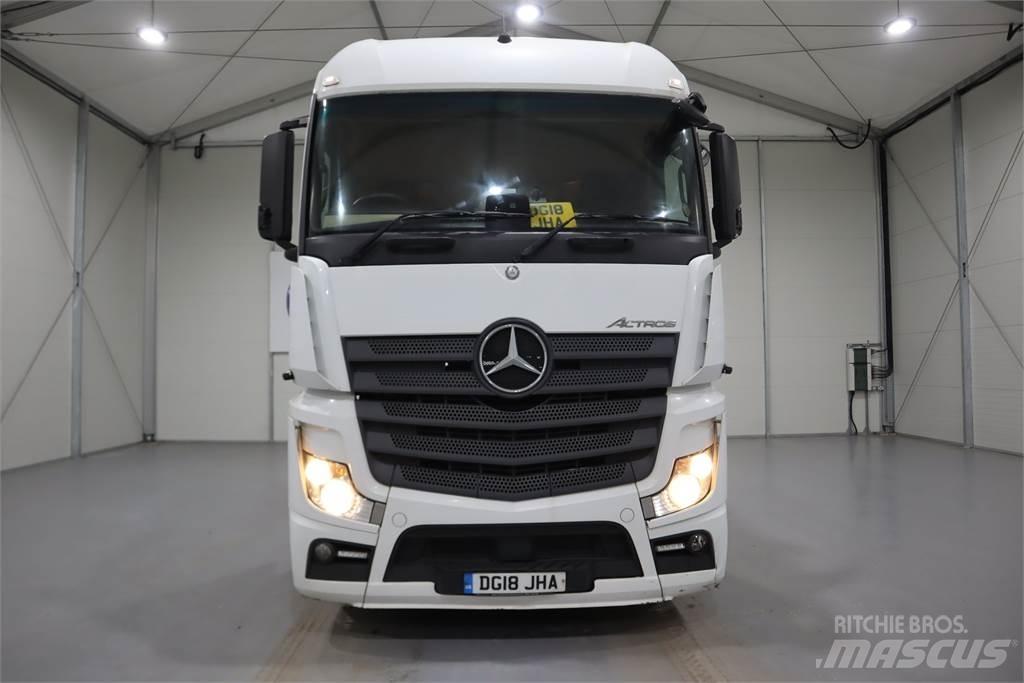 Mercedes-Benz ACTROS 2545 Vetopöytäautot