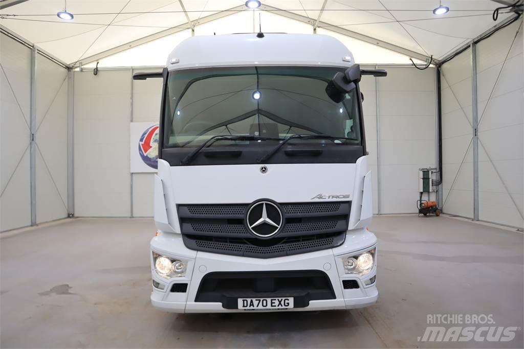 Mercedes-Benz Actros 2546 Vetopöytäautot
