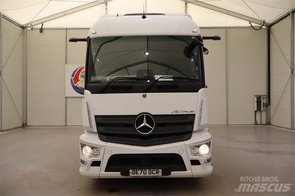 Mercedes-Benz Actros 2546 Vetopöytäautot
