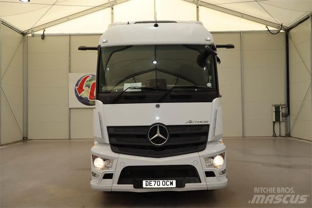 Mercedes-Benz Actros 2546 Vetopöytäautot