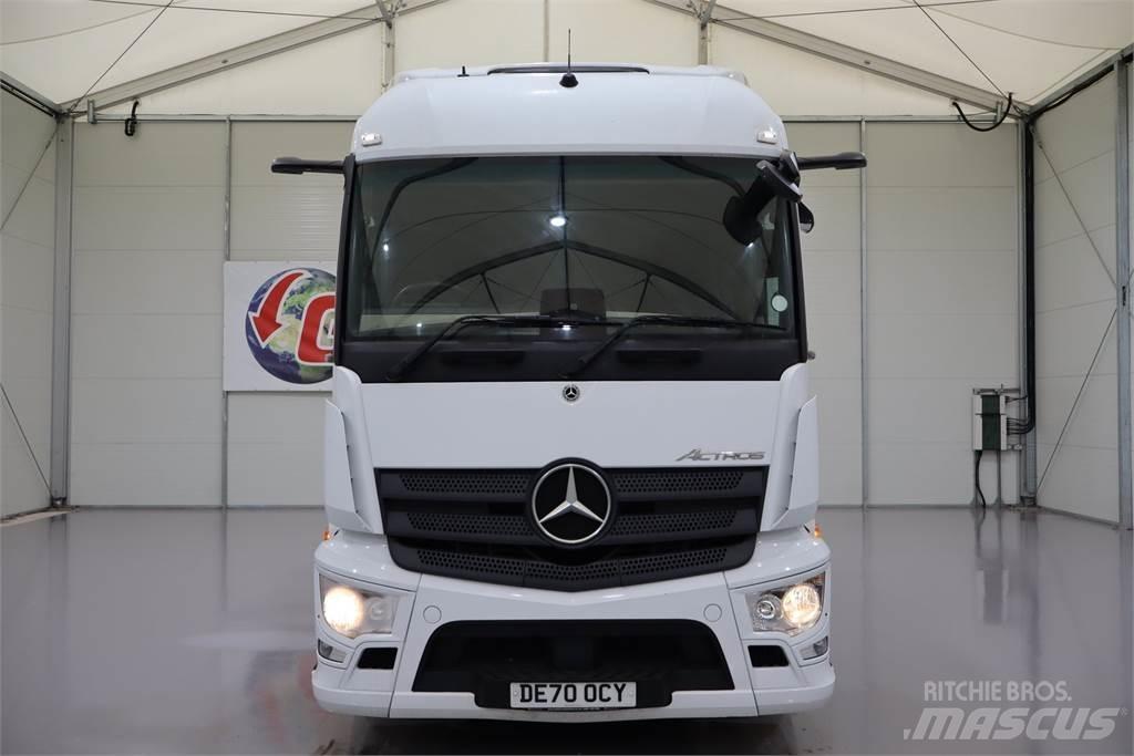 Mercedes-Benz Actros 2546 Vetopöytäautot