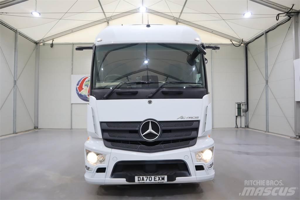 Mercedes-Benz Actros 2546 Vetopöytäautot