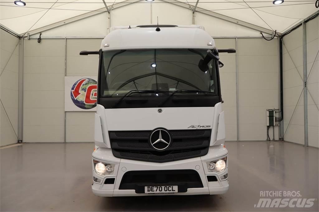 Mercedes-Benz Actros 2546 Vetopöytäautot