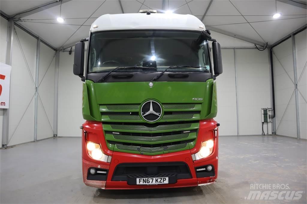 Mercedes-Benz ACTROS 2546 Vetopöytäautot
