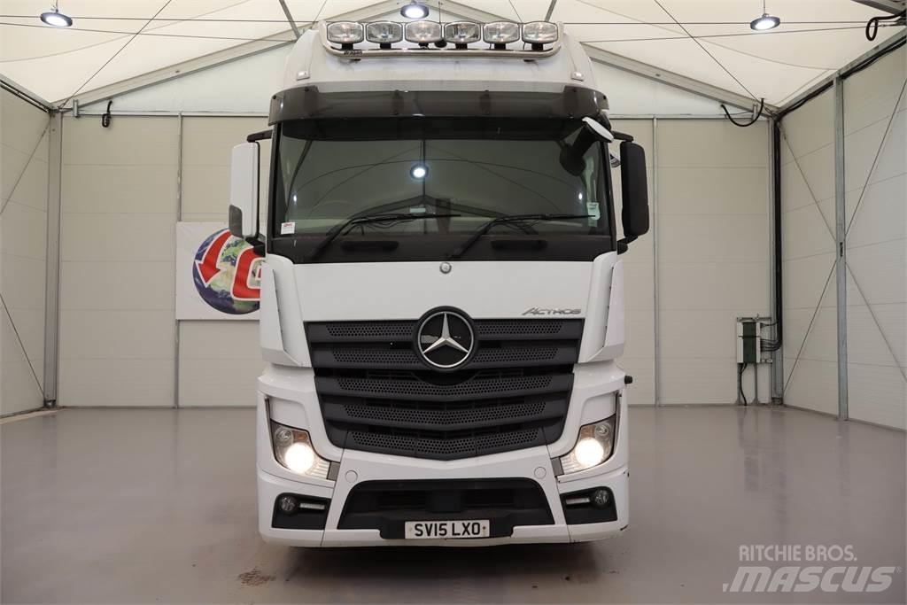 Mercedes-Benz Actros 2548 Vetopöytäautot