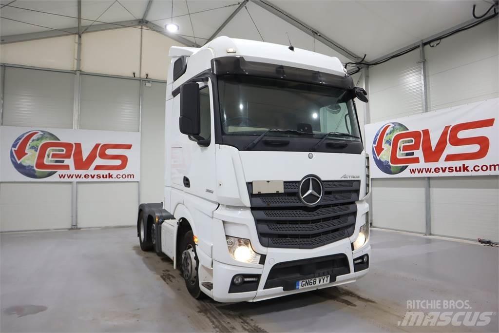 Mercedes-Benz Actros 2551 Vetopöytäautot