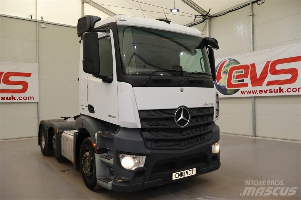 Mercedes-Benz Antos 2542 Vetopöytäautot