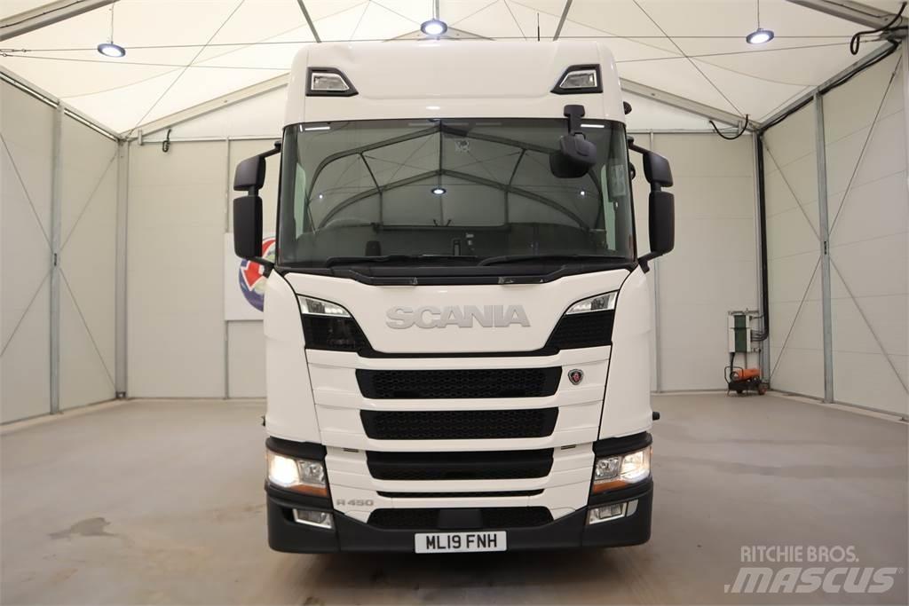 Scania R450 Vetopöytäautot
