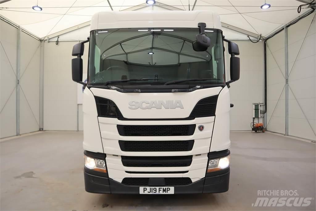 Scania R450 Vetopöytäautot