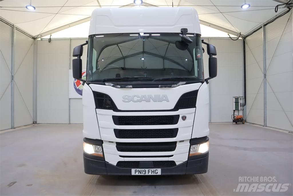 Scania R450 Vetopöytäautot