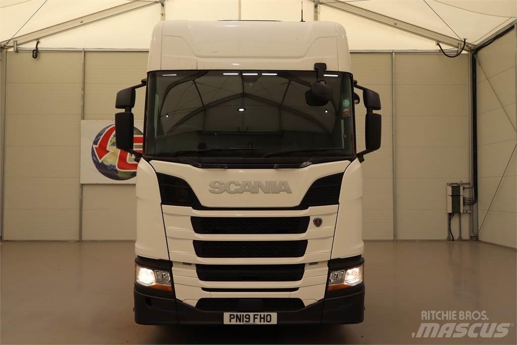 Scania R450 Vetopöytäautot