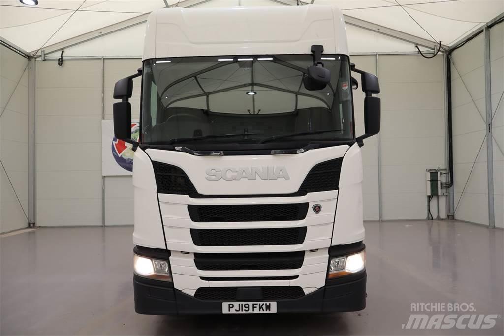 Scania R450 Vetopöytäautot