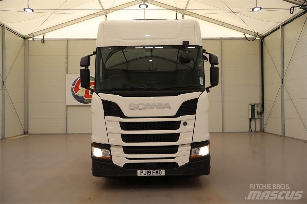Scania R450 Vetopöytäautot
