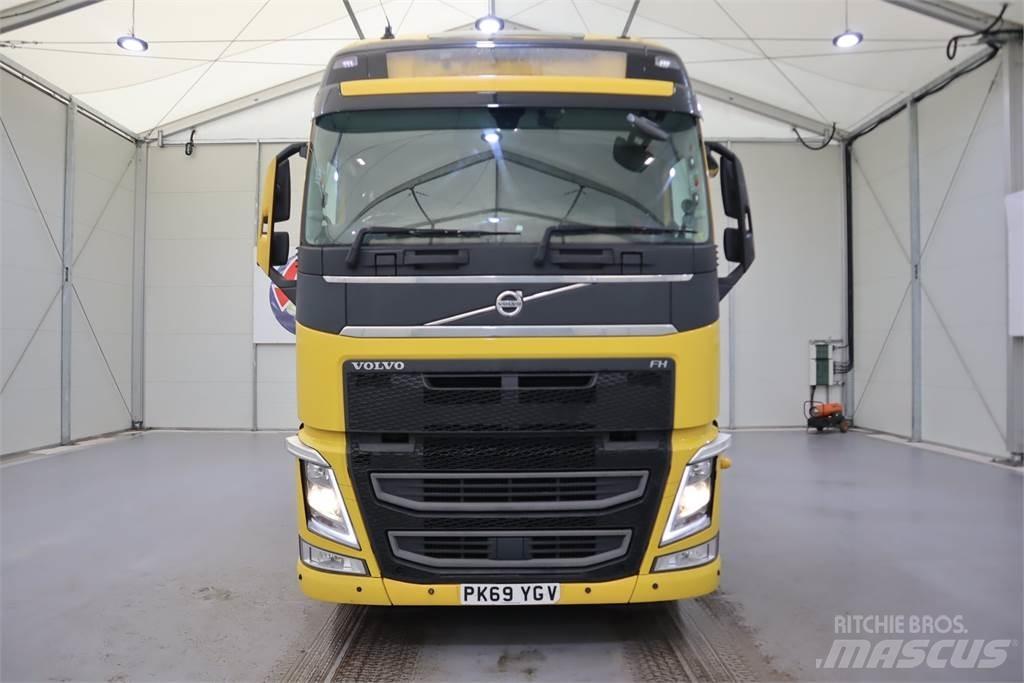 Volvo FH460 Vetopöytäautot