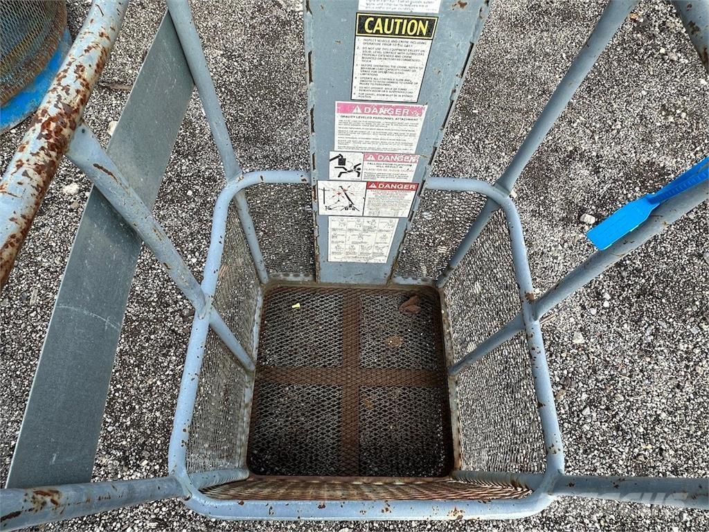  Unknown Nosturien osat ja lisävarusteet