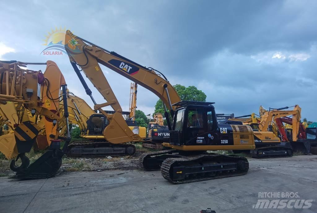 CAT 325 D Telakaivukoneet