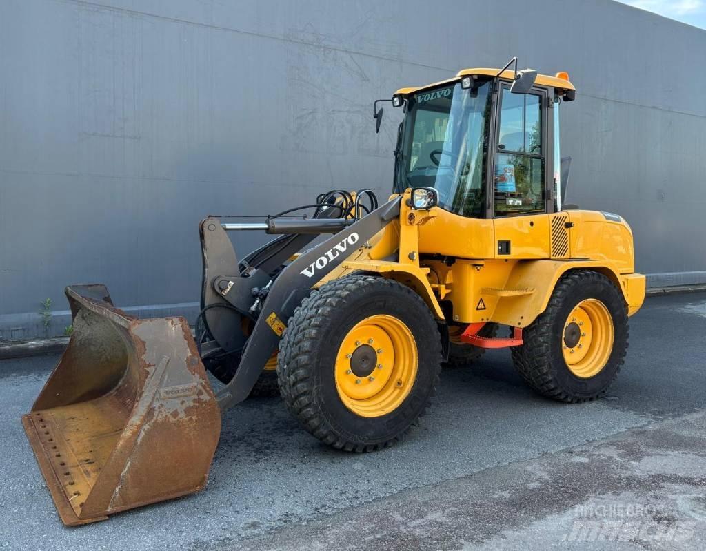 Volvo L 30 GS Pyöräkuormaajat