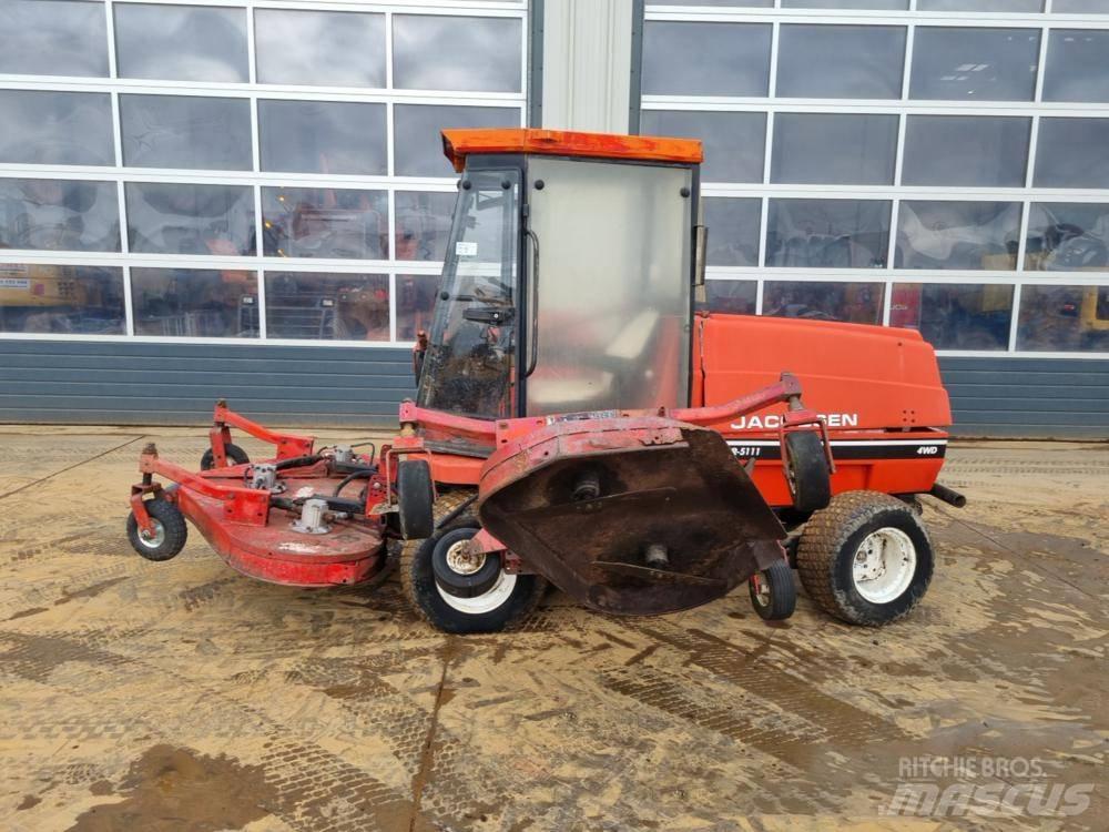 Jacobsen HR5111 Päältäajettavat ruohonleikkurit