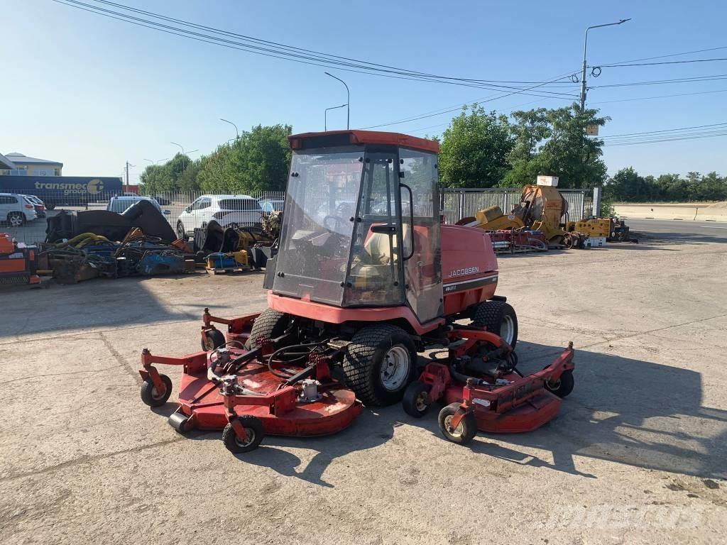 Jacobsen HR5111 Päältäajettavat ruohonleikkurit