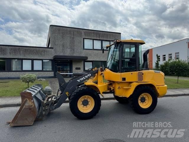 Volvo L 35 G Pyöräkuormaajat