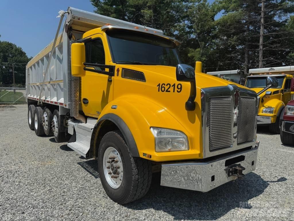 Kenworth T 880 Sora- ja kippiautot