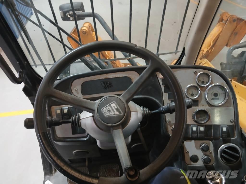 JCB 535 V 125 Kurottajat