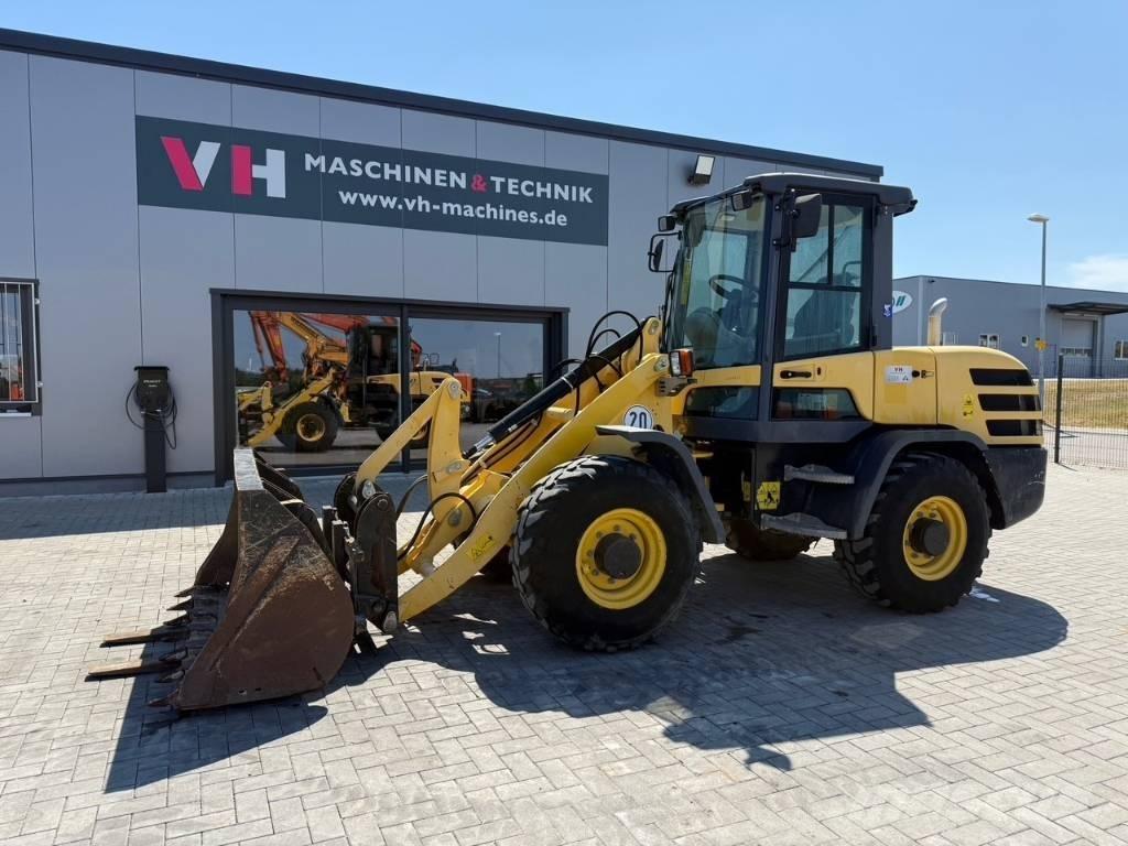 Yanmar V 80 Pyöräkuormaajat