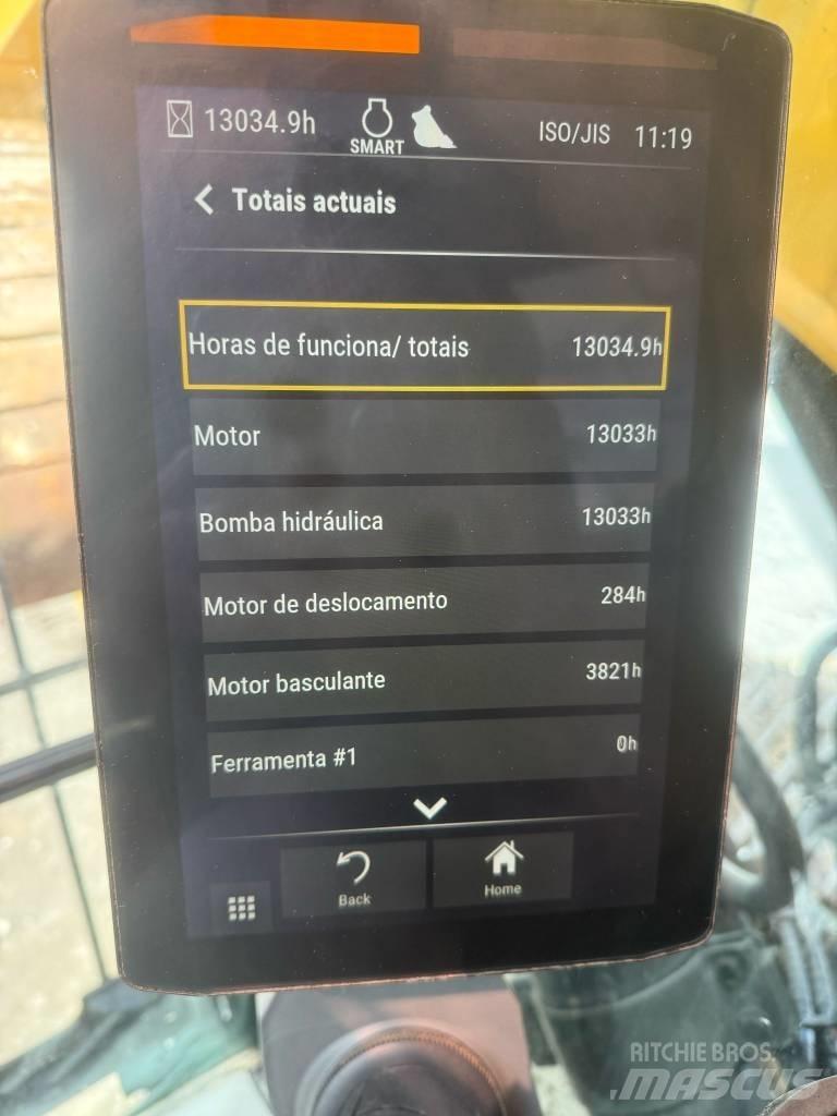 CAT 320 Telakaivukoneet