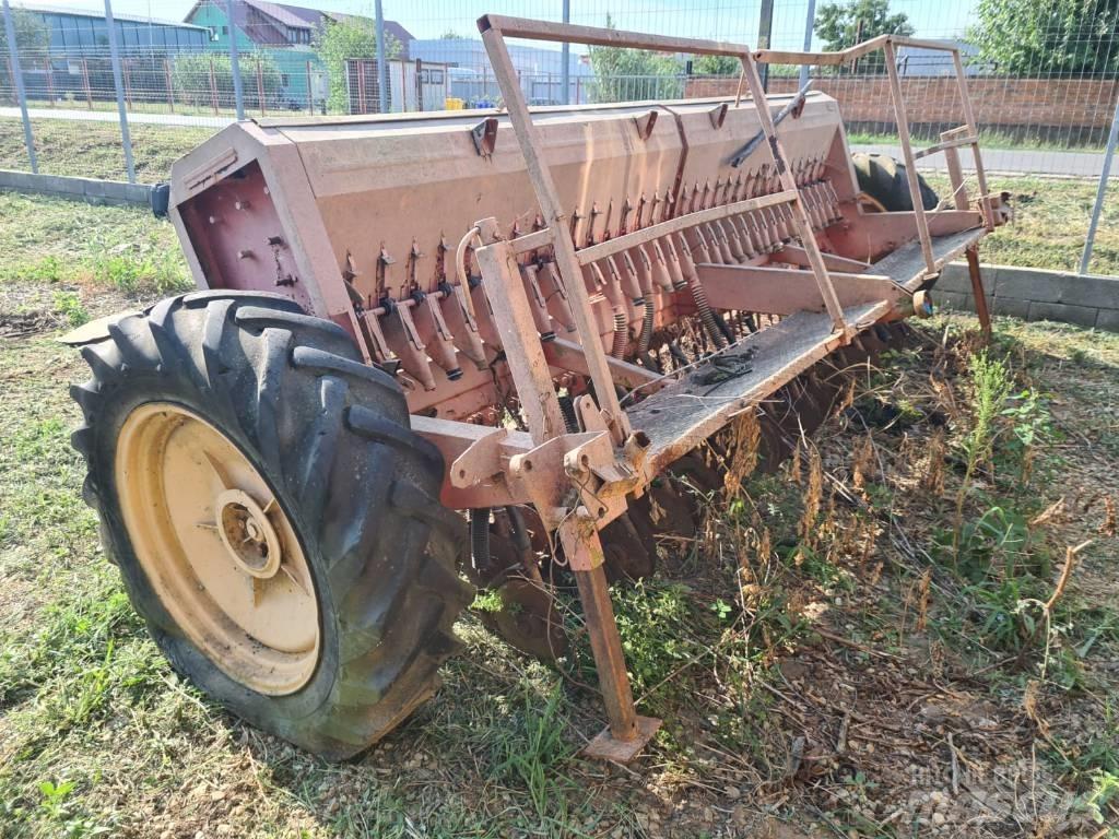 Kuhn 4M Kylvölannoittimet