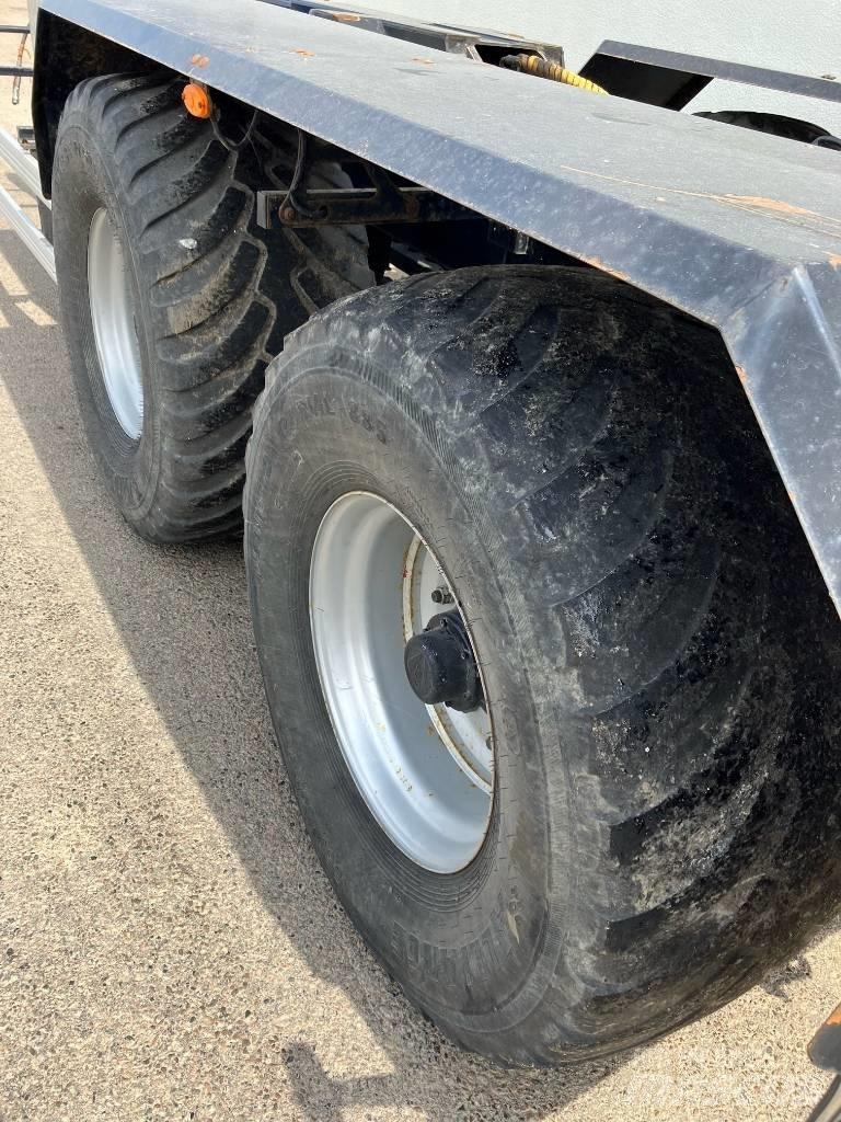 Metaltech MT 20-24 Yleisperävaunut