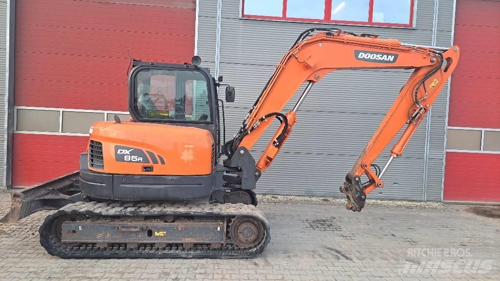 Doosan DX 85 R-3 Midikaivukoneet 7t - 12t
