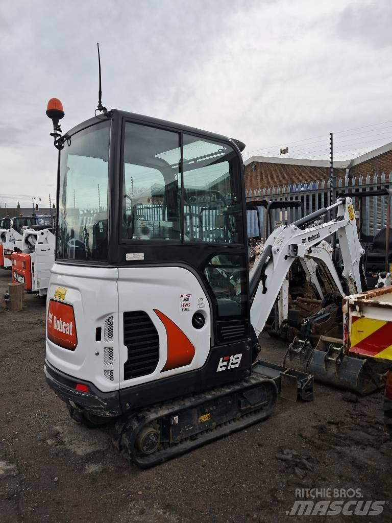 Bobcat E19 cabin Minikaivukoneet < 7t