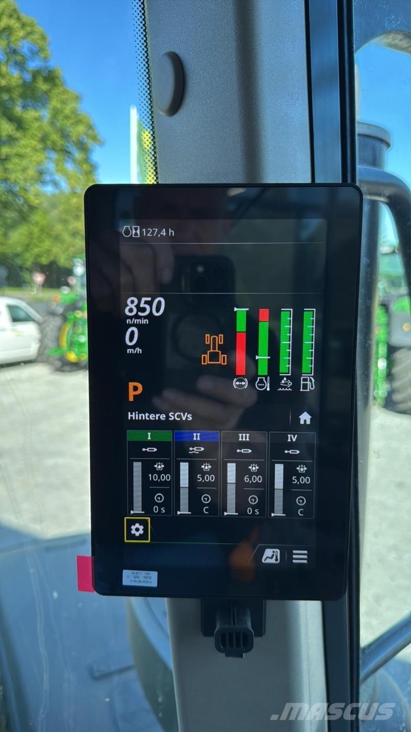 John Deere 6M185 Traktorit