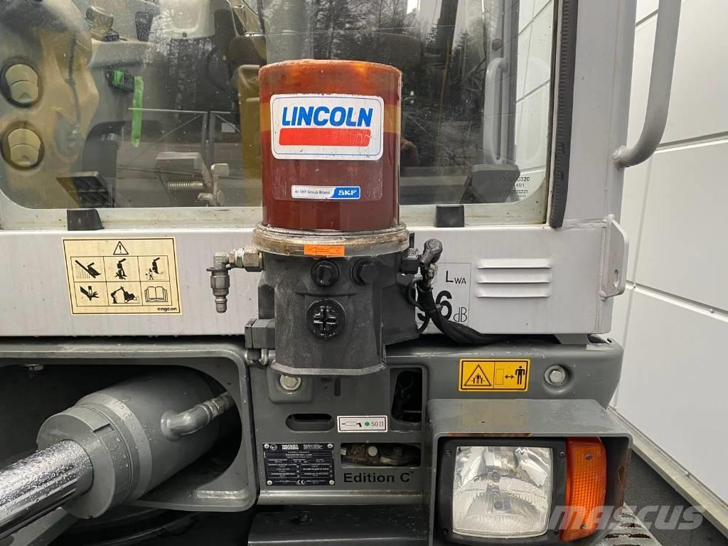 Wacker Neuson EW 100 Pyöräkaivukoneet