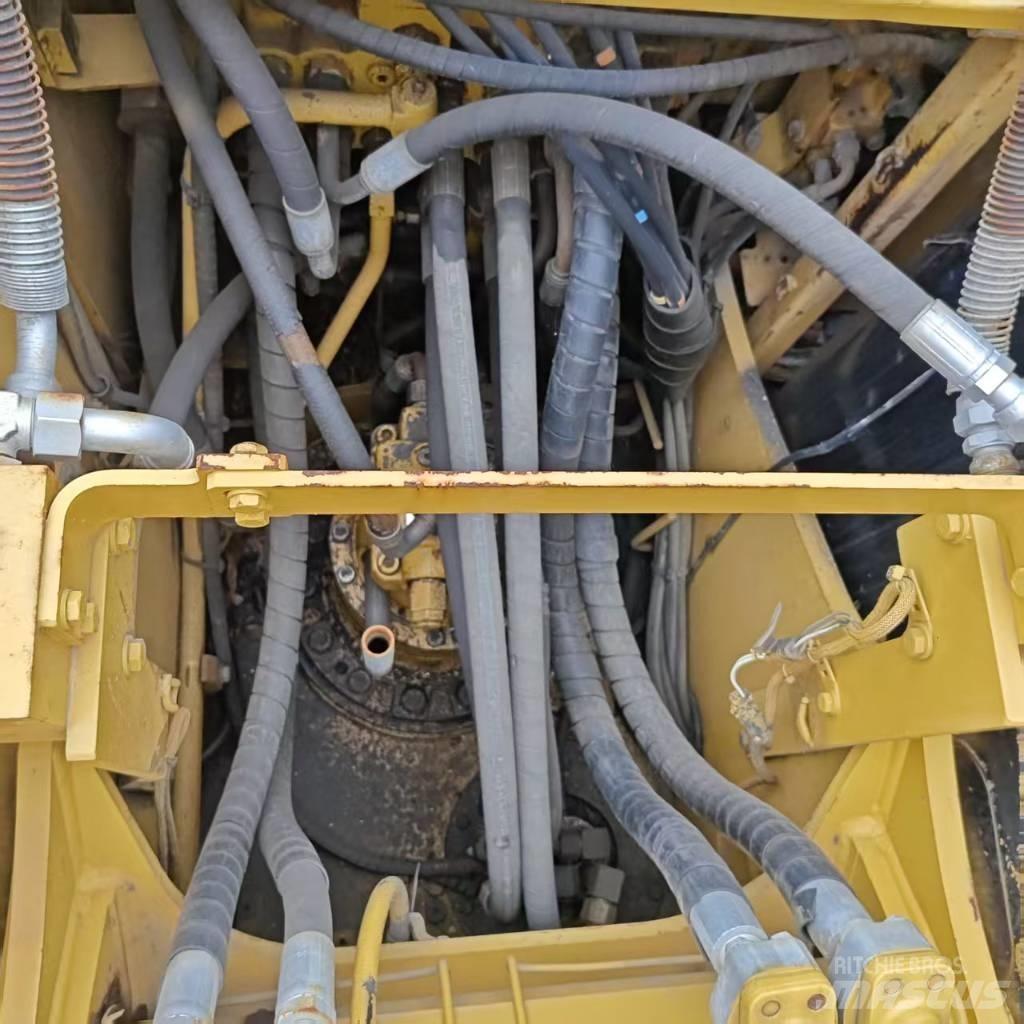 CAT 315 D Telakaivukoneet