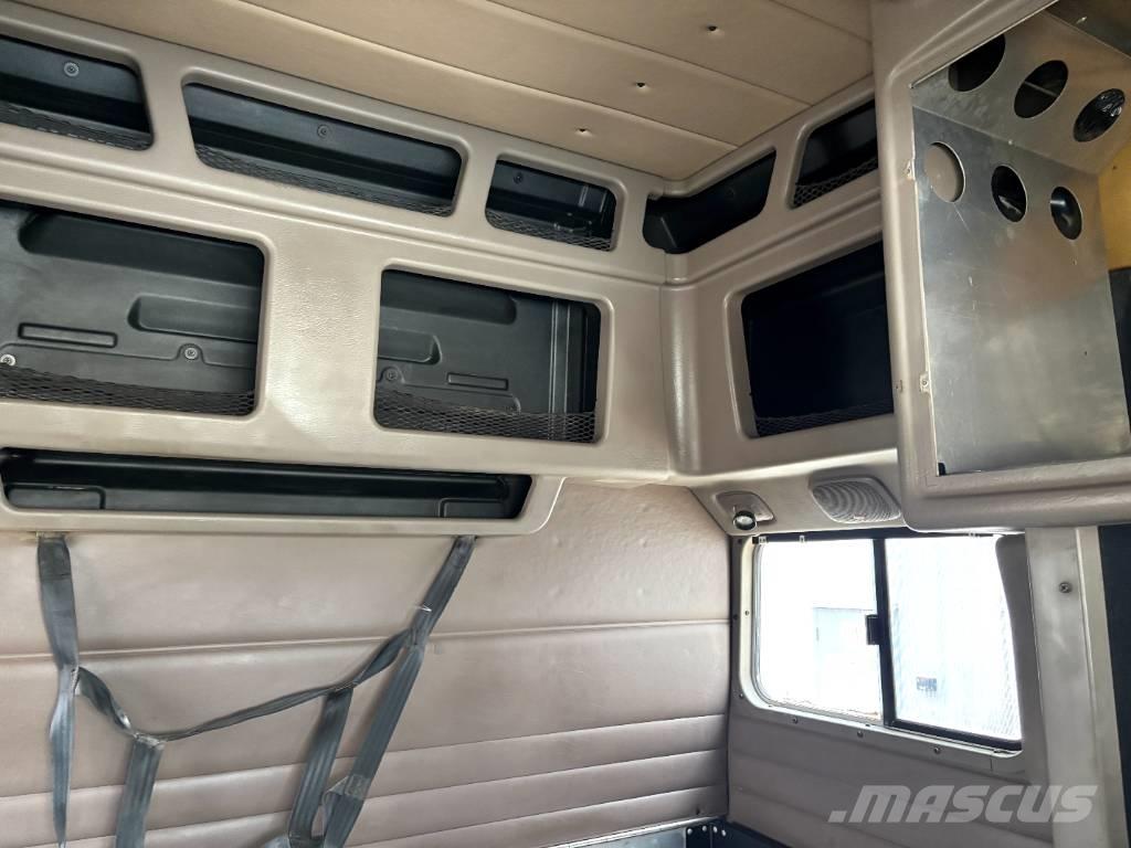 Peterbilt 389 Vetopöytäautot