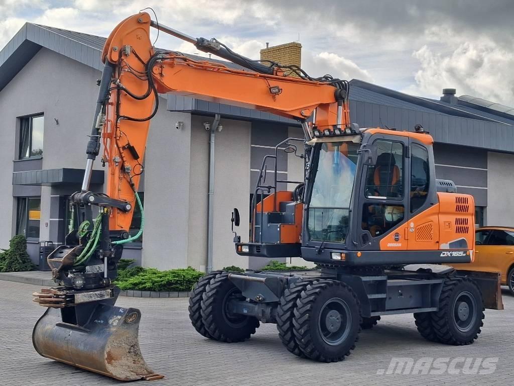 Doosan DX 165 W-5 Pyöräkaivukoneet