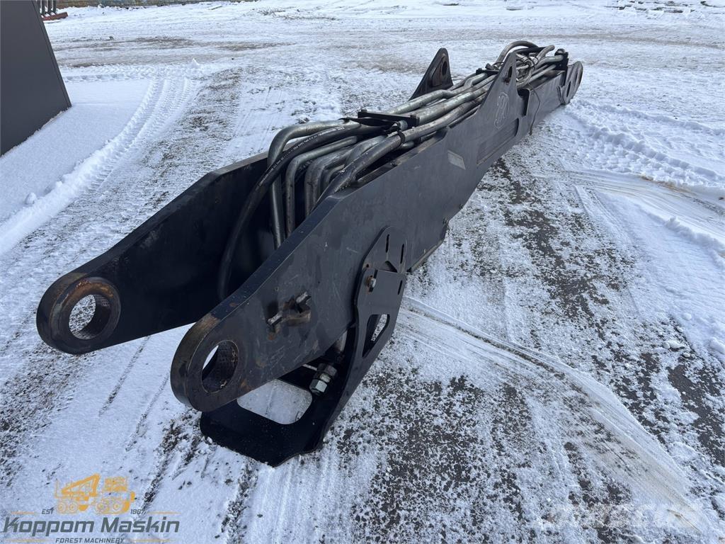 John Deere CH8 Harvesterinosturit